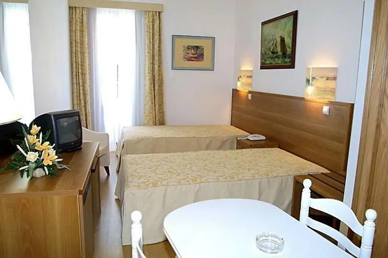 Πανσιόν Residencial Queimada De Baixo Ξενοδοχείο Φουνκάλ